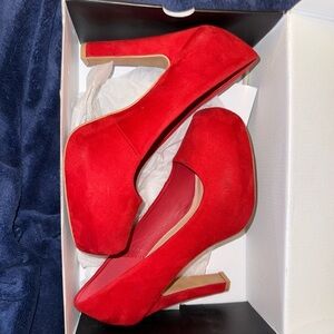 Red TORRID pump/heels